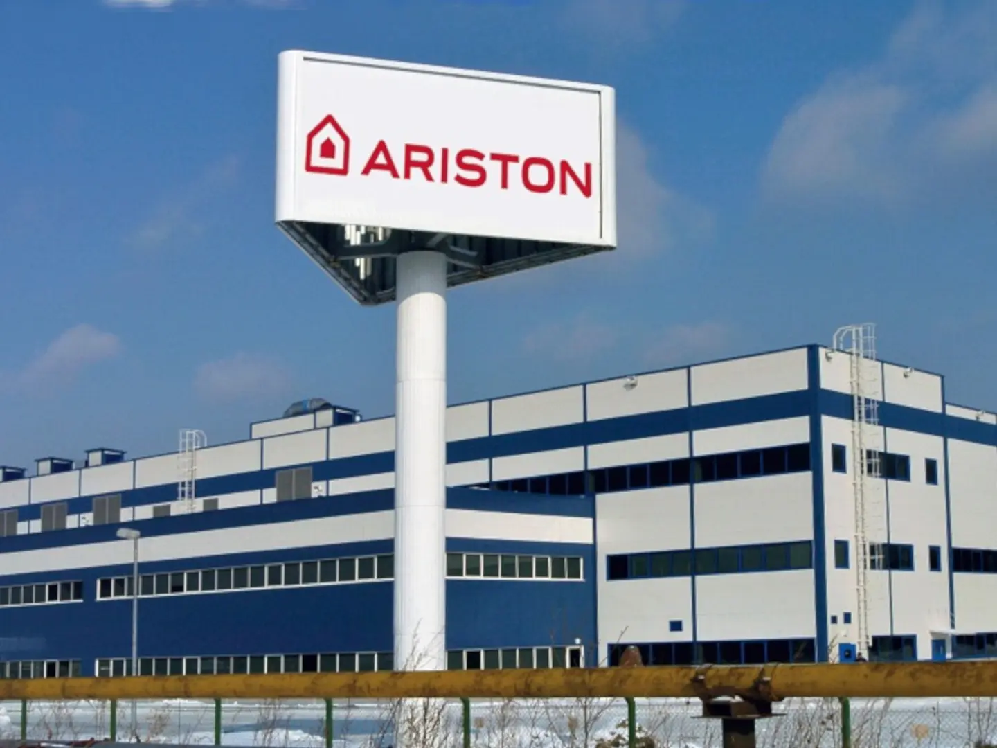 Газовый котел Ariston в составе котла наружного размещения GAZSTROYPROM ГСП-1